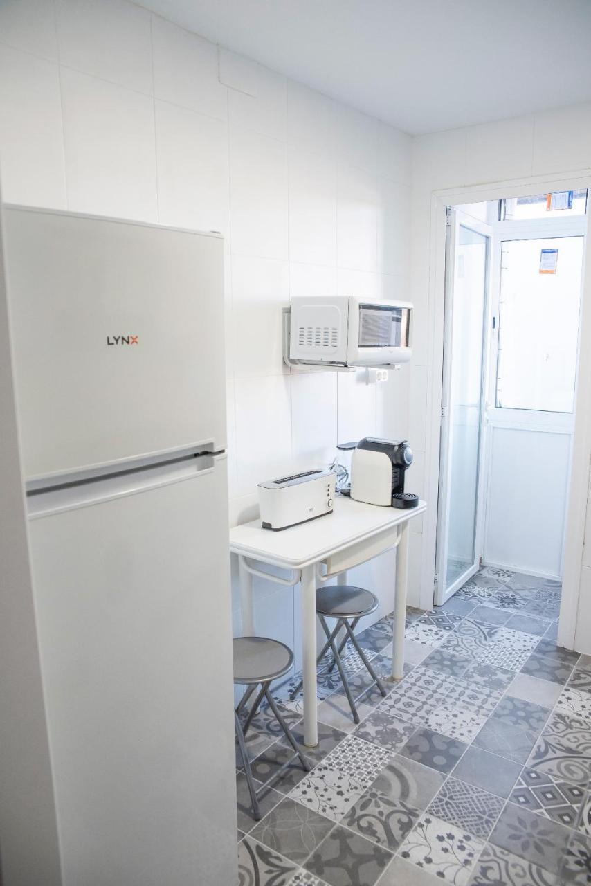 Apartamento Plaza Mayor Caces Екстериор снимка
